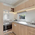 Tiny Haus 05 Am Brombachsee بيت للعطل *